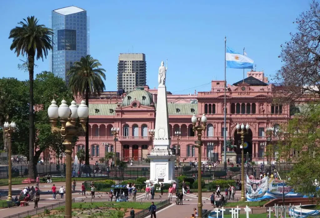 Argentina: History, Map, Flag, Population, Language – A Complete Guide to the Country of Tango-Patagonia