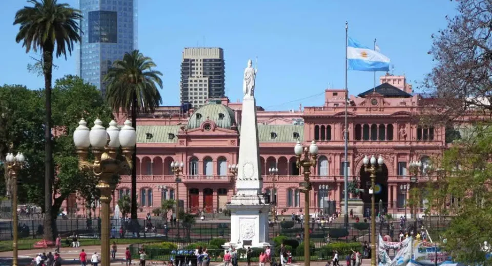 Argentina: History, Map, Flag, Population, Language – A Complete Guide to the Country of Tango-Patagonia